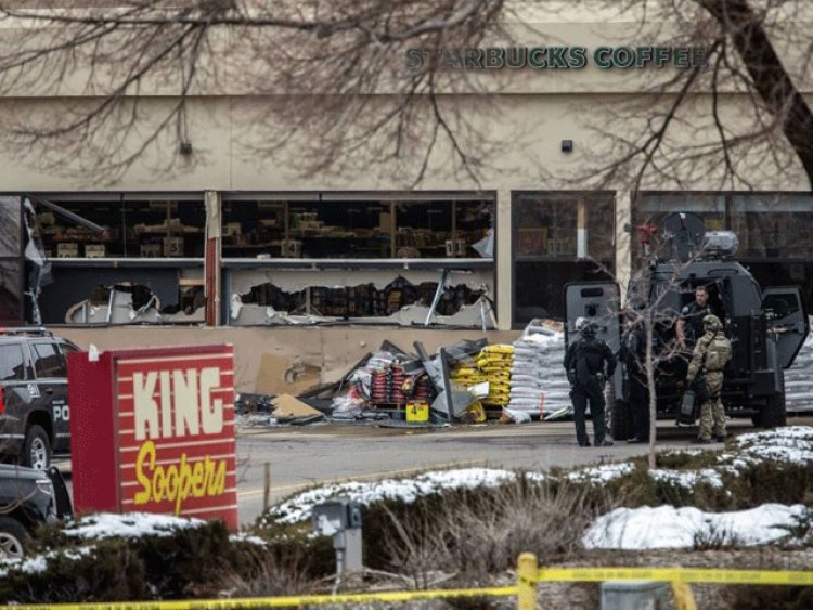 امریکا کی مارکیٹ میں فائرنگ سے پولیس افسر سمیت 10 افراد ہلاک